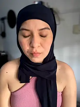 MatchedEyebrow online show from 10, 4, 2026