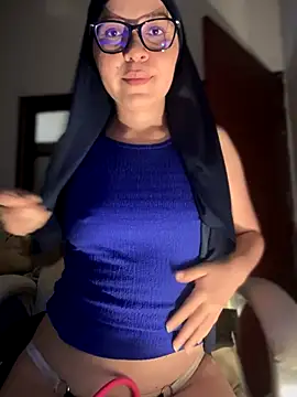 MatchedEyebrow online show from 24, 9, 2025