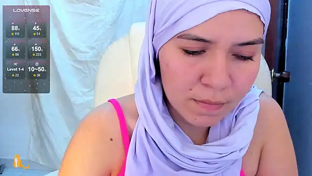 MatchedEyebrow online show from 17, 2, 2025