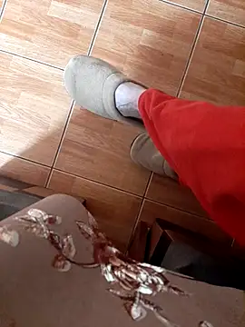 feet toes online show from 20, 11, 2025