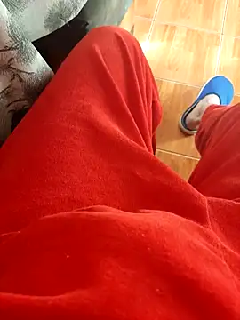 feet toes online show from 4, 5, 2026