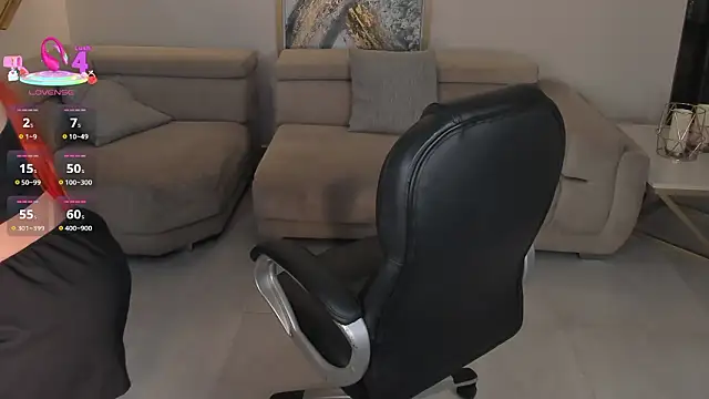 MadelineFox online show from 10, 3, 2026