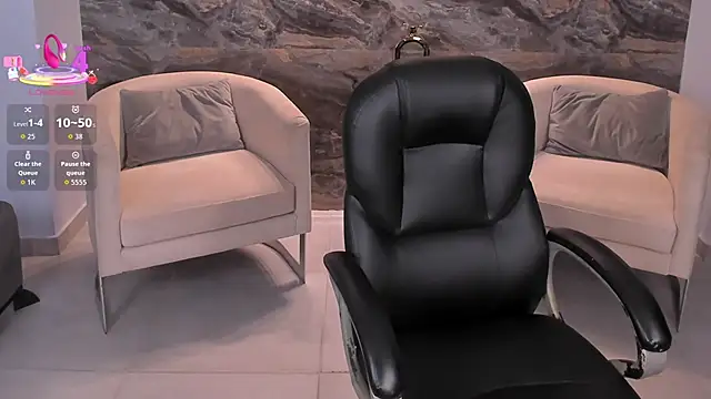 MadelineFox online show from 15, 4, 2026