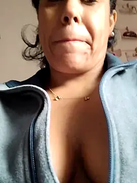 Molly newman6 online show from 3, 3, 2026