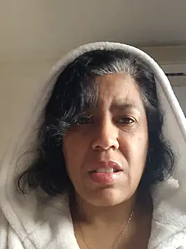 Molly newman6 online show from 19, 1, 2026