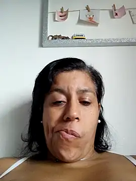 Molly newman6 online show from 28, 9, 2025