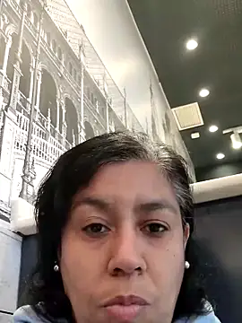 Molly newman6 online show from 4, 12, 2025