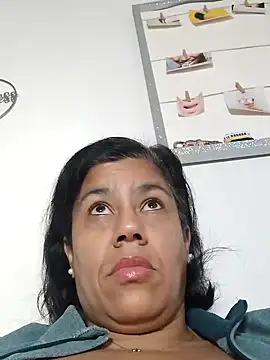 Molly newman6 online show from 14, 1, 2026