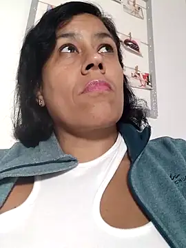 Molly newman6 online show from 3, 11, 2025