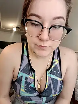 HunnyyLove online show from 24, 2, 2025