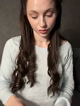 Snapshot of Camilla_Railian chatting on 19, 3, 2025 Camilla Railian online show from 19, 3, 2025