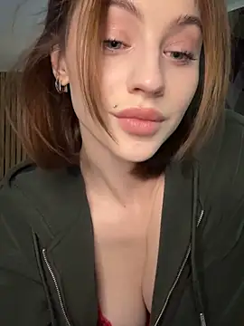 Snapshot of Camilla_Railian chatting on 29, 10, 2025 Camilla Railian online show from 29, 10, 2025