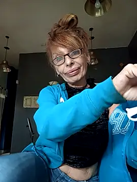 FrozenWaffle online show from 7, 11, 2025