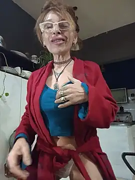 Snapshot of FrozenWaffle chatting on 4, 7, 2026 FrozenWaffle online show from 4, 7, 2026