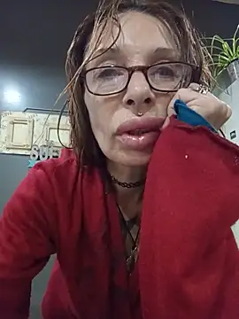 Snapshot of FrozenWaffle chatting on 2, 7, 2026 FrozenWaffle online show from 2, 7, 2026