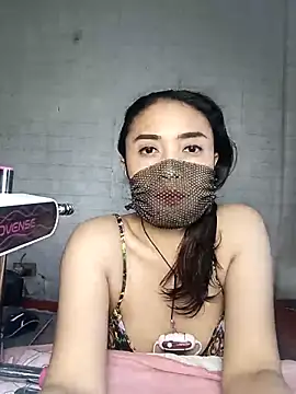  Shimmerlyn  online show from 7, 2, 2026