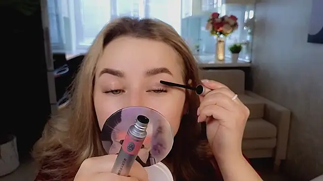 Mira Mermayd online show from 9, 4, 2026