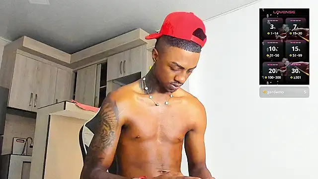 YeremiBrowm online show from 30, 10, 2025