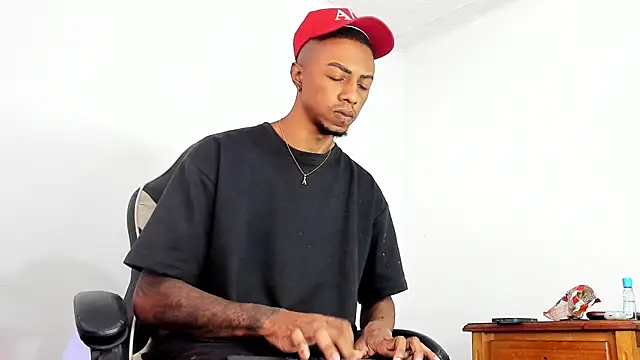 YeremiBrowm online show from 24, 2, 2025