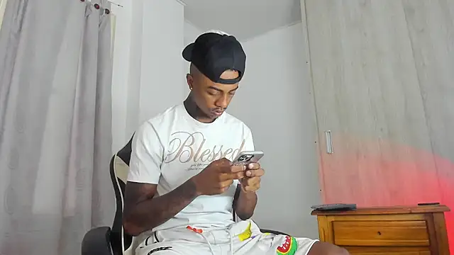 YeremiBrowm online show from 9, 9, 2025