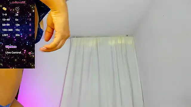 Snapshot of VioletaSotter chatting on 10, 11, 2025 VioletaSotter online show from 10, 11, 2025