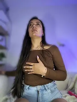 amycute  online show from 8, 5, 2026