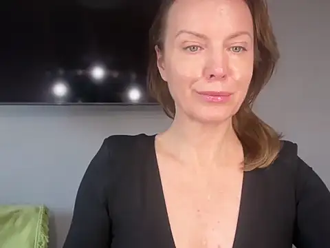 RachellAmazing online show from 8, 10, 2025