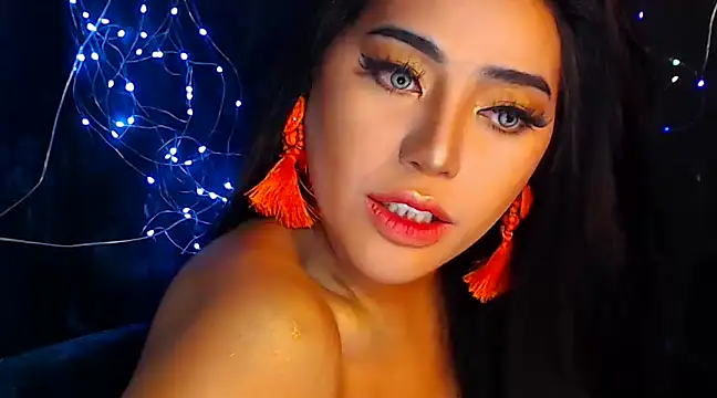 xPATRICIA ARDEN AVATAR online show from 4, 3, 2025