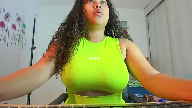 Lunastar02 online show from 24, 5, 2026