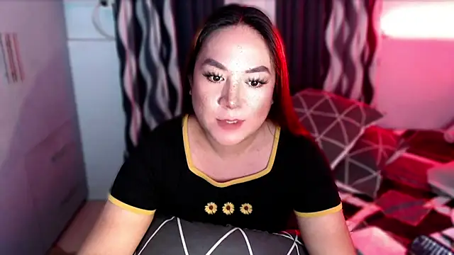 xSUCKTHYWOMANx online show from 17, 12, 2024