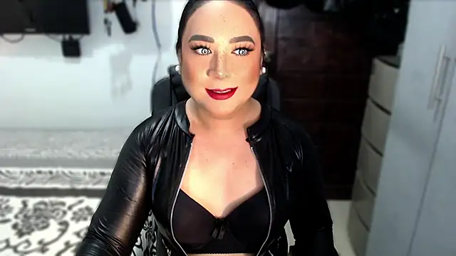 xSUCKTHYWOMANx online show from 6, 10, 2025