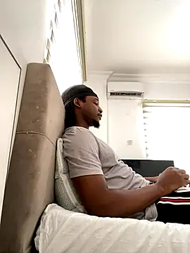 finefinance online show from 3, 11, 2025