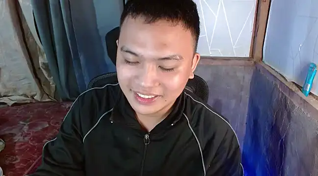 Snapshot of xsweetasian69x chatting on 4, 1, 2025 xsweetasian69x online show from 4, 1, 2025