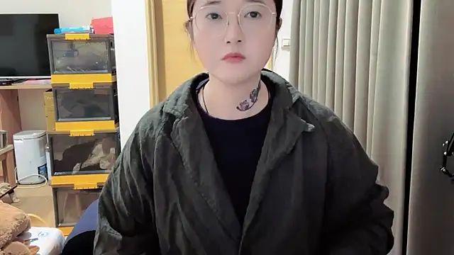 Snapshot of Tw_Angellovers chatting on 14, 12, 2025 Tw Angellovers online show from 14, 12, 2025