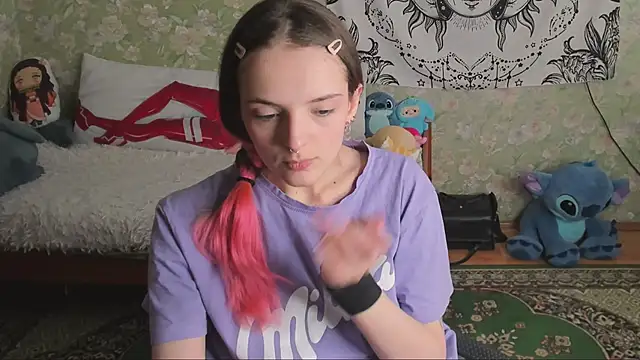 Cutie Adelia online show from 22, 3, 2026