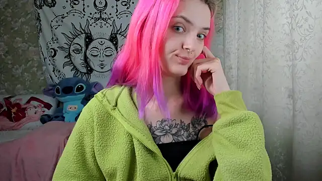 Cutie Adelia online show from 27, 2, 2025