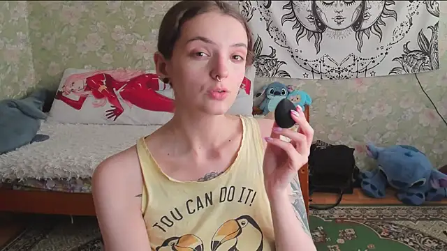 Cutie Adelia online show from 8, 5, 2026