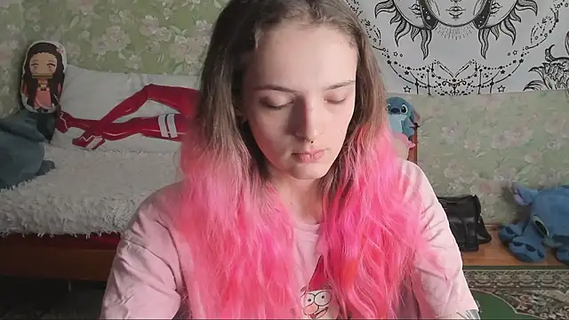 Cutie Adelia online show from 10, 3, 2026