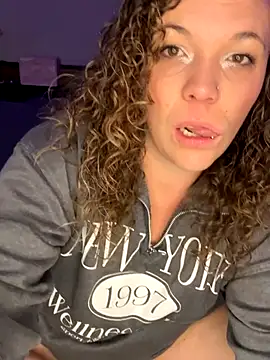 AuroraSummers online show from 2, 11, 2025