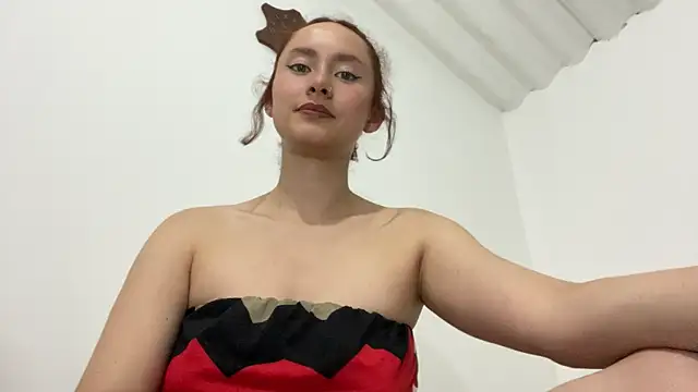 bellaa-w online show from 20, 7, 2026