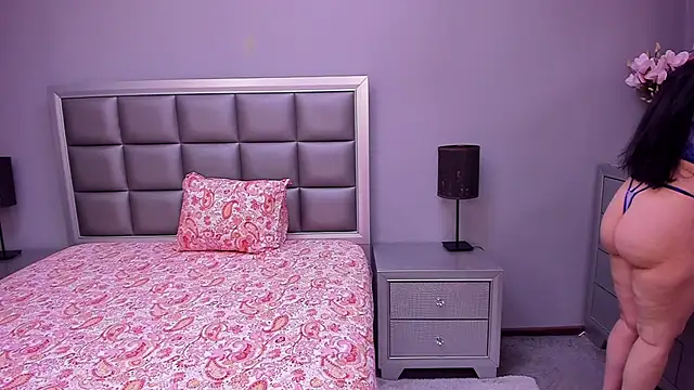 HellennSweet online show from 24, 3, 2026