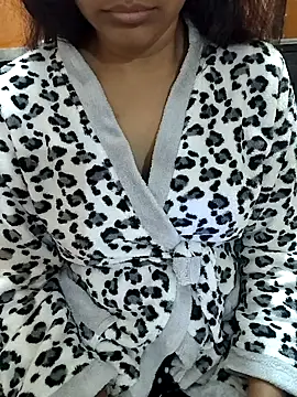 Diya 143 online show from 21, 12, 2025