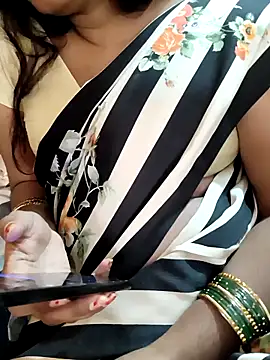 Diya 143 online show from 3, 11, 2025