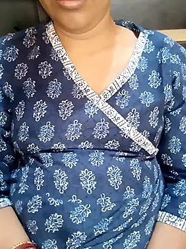 Diya 143 online show from 7, 10, 2025