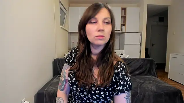 StacyTigerr online show from 6, 2, 2025