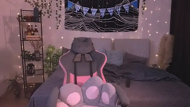 IrmaBell online show from 3, 10, 2025