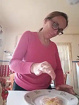 Dettybitch40 online show from 23, 11, 2025