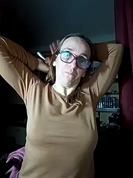 Dettybitch40 online show from 2, 11, 2025