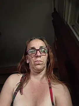 Dettybitch40 online show from 9, 5, 2026