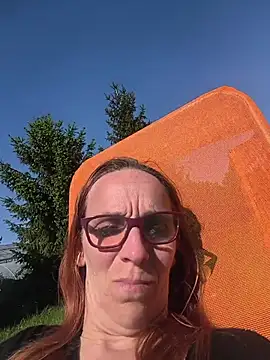 Dettybitch40 online show from 2, 5, 2026